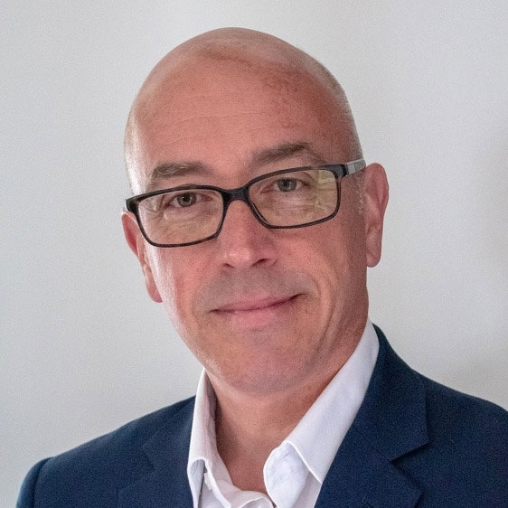 photo-square-portrait-stephane-morteau